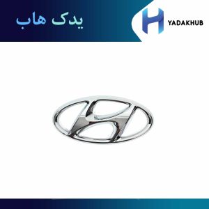 آرم H جلو پنجره سانتافه 2015 تا 2018